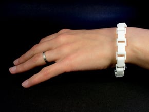 Link Bracelet in White Natural Versatile Plastic