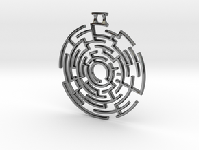 Labyrinthine Pendant in Fine Detail Polished Silver