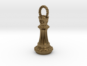 Queen Pendant/Keychain in Natural Bronze