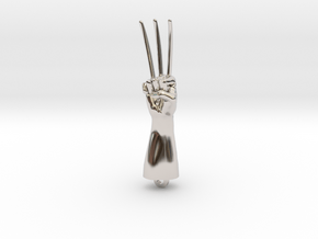 Logan Wolverine claws pendant in Platinum