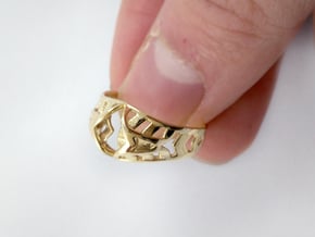 Crown Ring in Polished Brass: 8 / 56.75