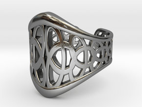 Celtic Knot Ring 3-Leaf (1) in Fine Detail Polished Silver