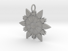 Elegant Chic Flower Pendant Charm in Aluminum
