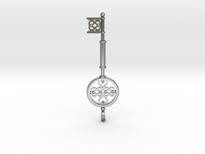 Key To The Heart (medium) in Natural Silver