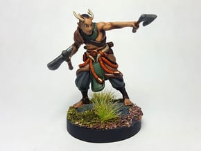 Elf w/ Axes in Smooth Fine Detail Plastic