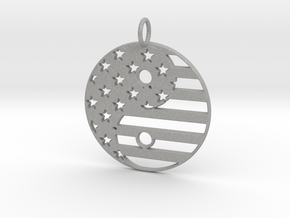 American USA Flag Yin Yang Symbol Pendant Charm in Aluminum
