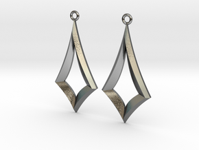 Kite Earrings in Polished Silver