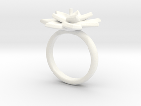 Ring Lily in White Processed Versatile Plastic: 5.5 / 50.25