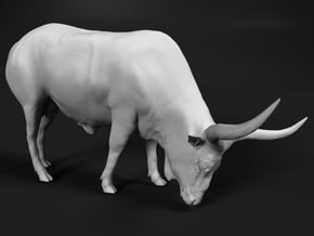 Ankole-Watusi 1:76 Grazing Female in Tan Fine Detail Plastic