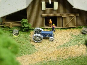 Tractor Fordson in Smooth Fine Detail Plastic