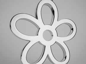 Daisy Pendant in Fine Detail Polished Silver