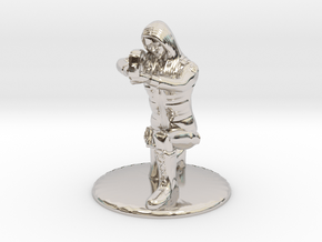 SG Female Soldier Crouched 35 mm new in Rhodium Plated Brass