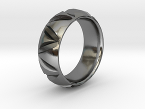 Tribal Triangle Design Band in Polished Silver: 6 / 51.5