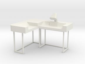 Commander's Desk S1 (Space: 1999) 1/30 in White Natural Versatile Plastic