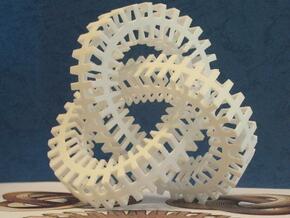 Escher Knot in White Natural Versatile Plastic