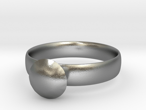 Metallic Diamond Ring 7 in Natural Silver