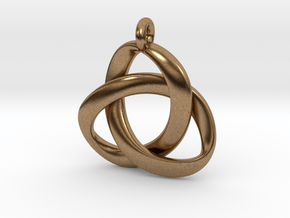 3D Open Triquetra Pendant 4.5cm in Natural Brass