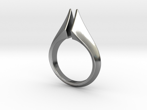 Torc Ring in Polished Silver: 6 / 51.5