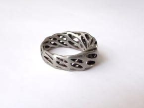 Panta Rhei - Size 9 in Polished Silver