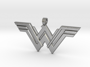 Wonder Woman Pendant in Natural Silver