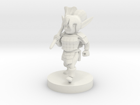 Gnome Female Fighter with Mace in White Natural Versatile Plastic