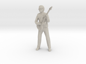Guitar player with glasses in Natural Sandstone
