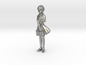 1/43 School Girl in Uniform in Natural Silver