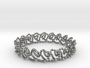 Chain stitch knot bracelet (Twisted square) in Natural Silver: Extra Small