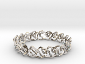 Chain stitch knot bracelet (Square) in Platinum: Extra Small