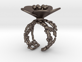 Flower ring (US sizes 5.75 – 9.75) in Polished Bronzed Silver Steel: 5.75 / 50.875
