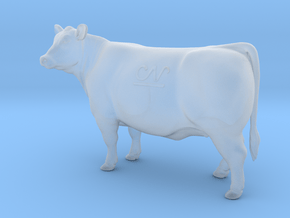 1/64 Show Heifer in Smooth Fine Detail Plastic