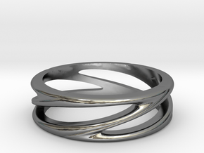 Matel Ring in Fine Detail Polished Silver