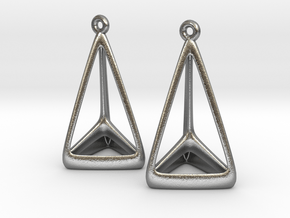 Hypertriangle earrings in Natural Silver