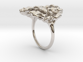 Coral Ring I   in Platinum