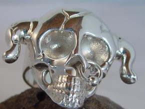Nasty Skull Ring in Polished Silver (Interlocking Parts)