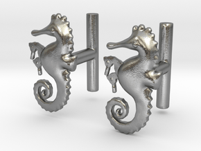 3. Chapter 3: He is giving birth! Cufflinks in Natural Silver