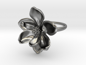Magnolia Ring in Natural Silver: 5 / 49