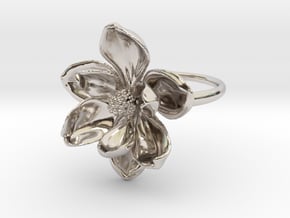 Magnolia Ring in Platinum: 5 / 49