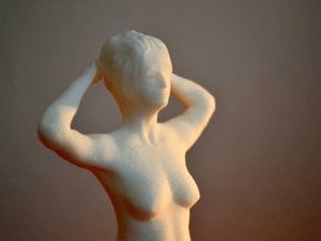 Model Helene in White Natural Versatile Plastic