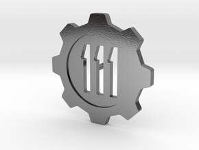 Fallout 4 Vault 111 Lapel Pin in Polished Silver