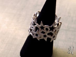 Scatter 5 Sided Stars Ring in Natural Silver: 8 / 56.75