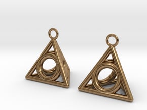 Pyramid triangle earrings serie 3 type 4 in Natural Brass