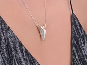 YOUNIVERSAL FREE, Pendant. Sharp Chic in Polished Silver