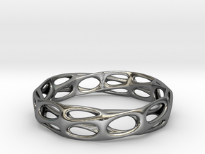 Mobius Band Voronoi Bracelet (001) in Fine Detail Polished Silver