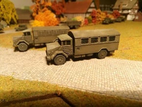 German MAN 630 Van-Body 5to Truck 1/144 in Tan Fine Detail Plastic
