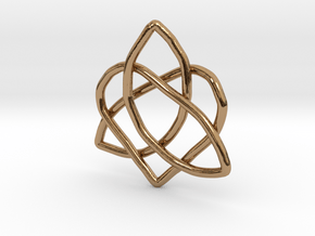 Triqueta with Heart in Polished Brass