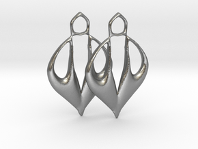 Caley Earrings in Natural Silver