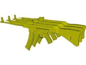 1/25 scale SturmGewehr StG-44 assault rifles x 3 in Tan Fine Detail Plastic