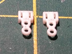 Replacment N Gauge Minitrix Crosshead x2 in Tan Fine Detail Plastic