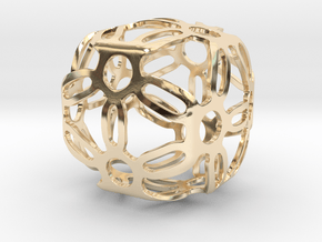 Symmetric Cuboid Structure 1 in 14K Yellow Gold